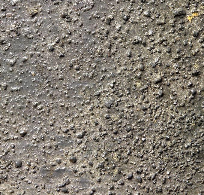 The paint structure of the M35 helmet above. The sand pebbles are of a medium size.