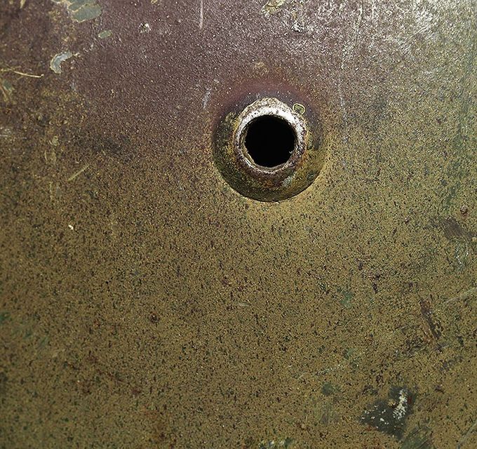 Close-up picture of the vent hole.